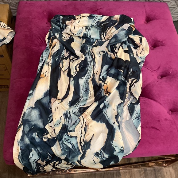 NWT Pretty Little Things Set - Picture 3 of 3